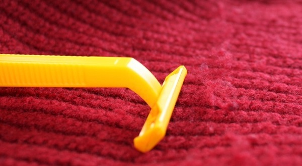 Tẩy băng dính trên vải